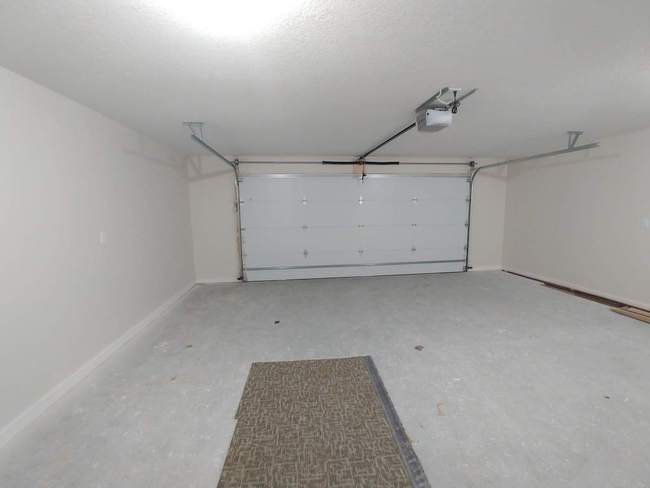 840 Sunrise Ave